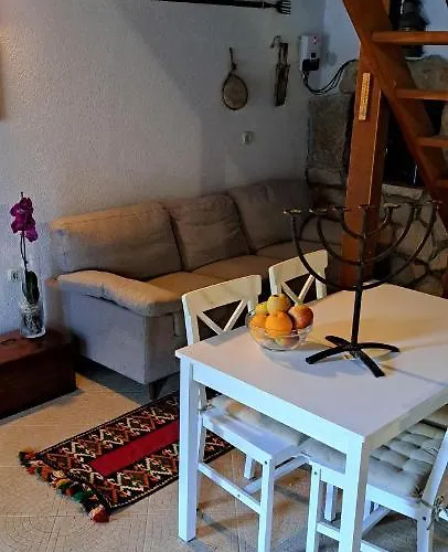 度假居 Robinson Divja *