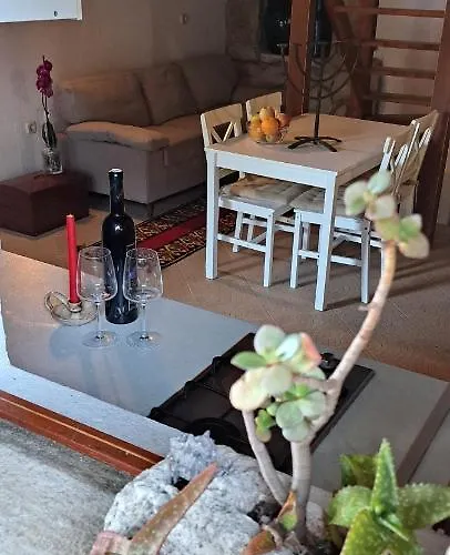 度假居 Robinson Divja